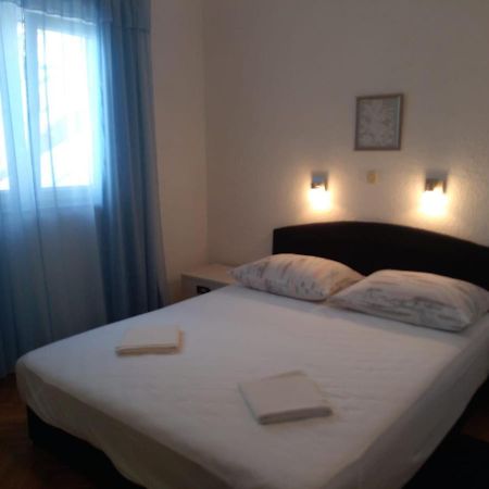 Ferienwohnung Sea Side App Vratarusa Exterior foto