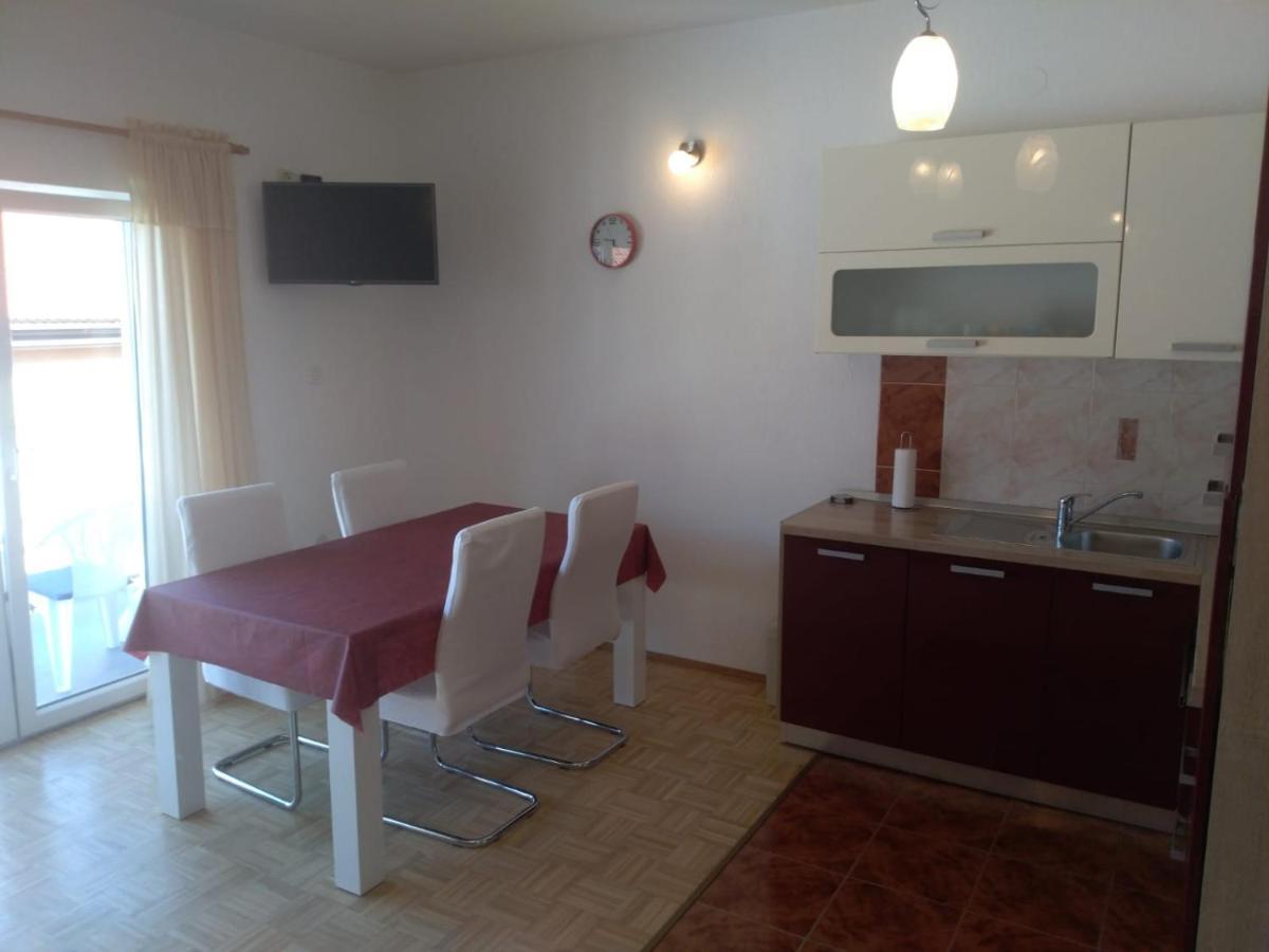Ferienwohnung Sea Side App Vratarusa Exterior foto